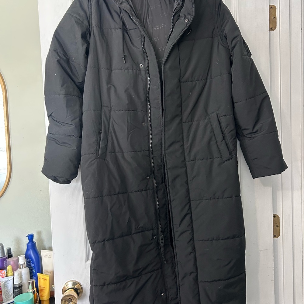 Alpha Industries Long Black Puffer Jacket